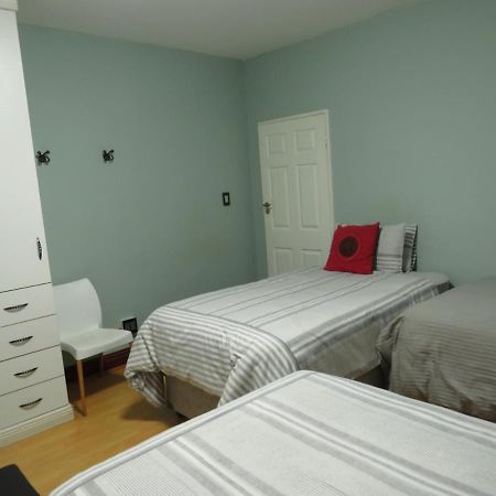 The Musafer Travel Lodge Pietermaritzburg Εξωτερικό φωτογραφία