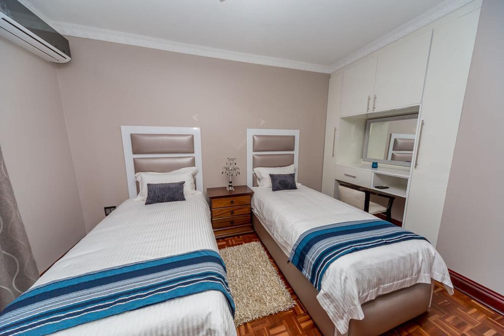 The Musafer Travel Lodge Pietermaritzburg Εξωτερικό φωτογραφία