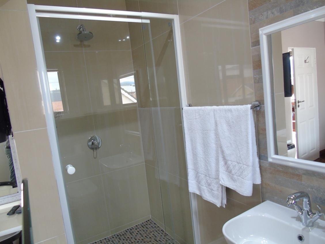 The Musafer Travel Lodge Pietermaritzburg Εξωτερικό φωτογραφία