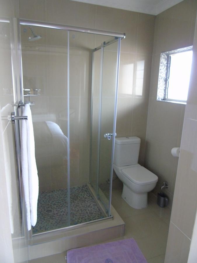 The Musafer Travel Lodge Pietermaritzburg Εξωτερικό φωτογραφία