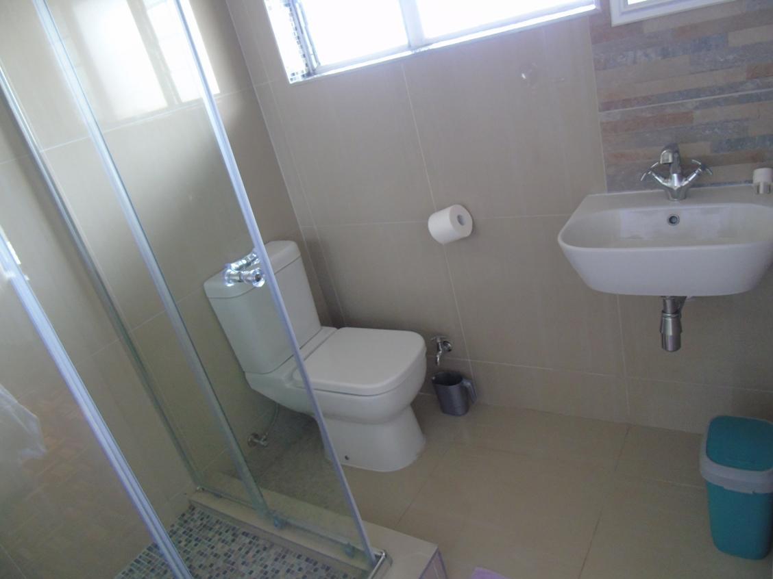 The Musafer Travel Lodge Pietermaritzburg Εξωτερικό φωτογραφία